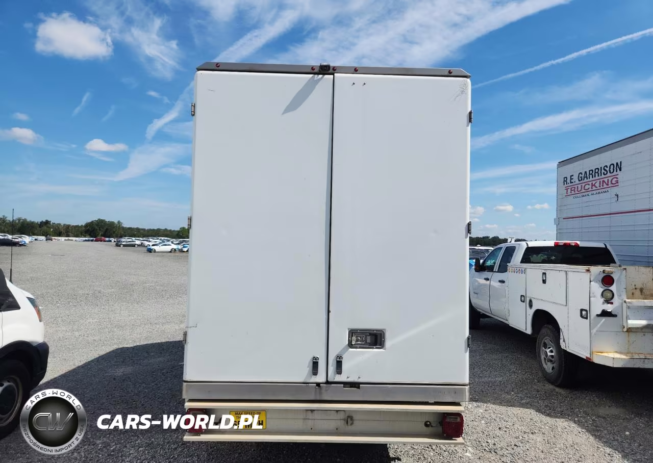 2020 Ford Transit Delivery Truck VIN:1FDBW5Z85LKA75553 - 6