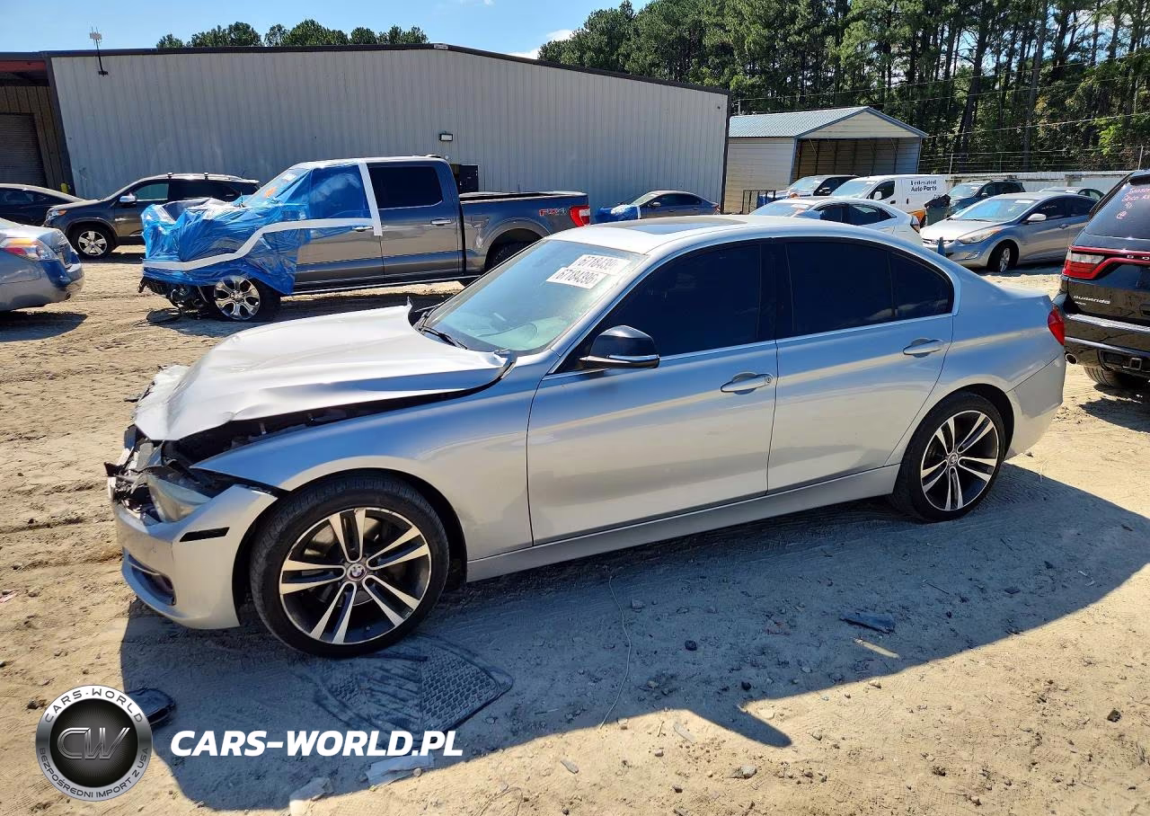 2015 BMW 335 Xi VIN:WBA3B9C54FF589494 - 1