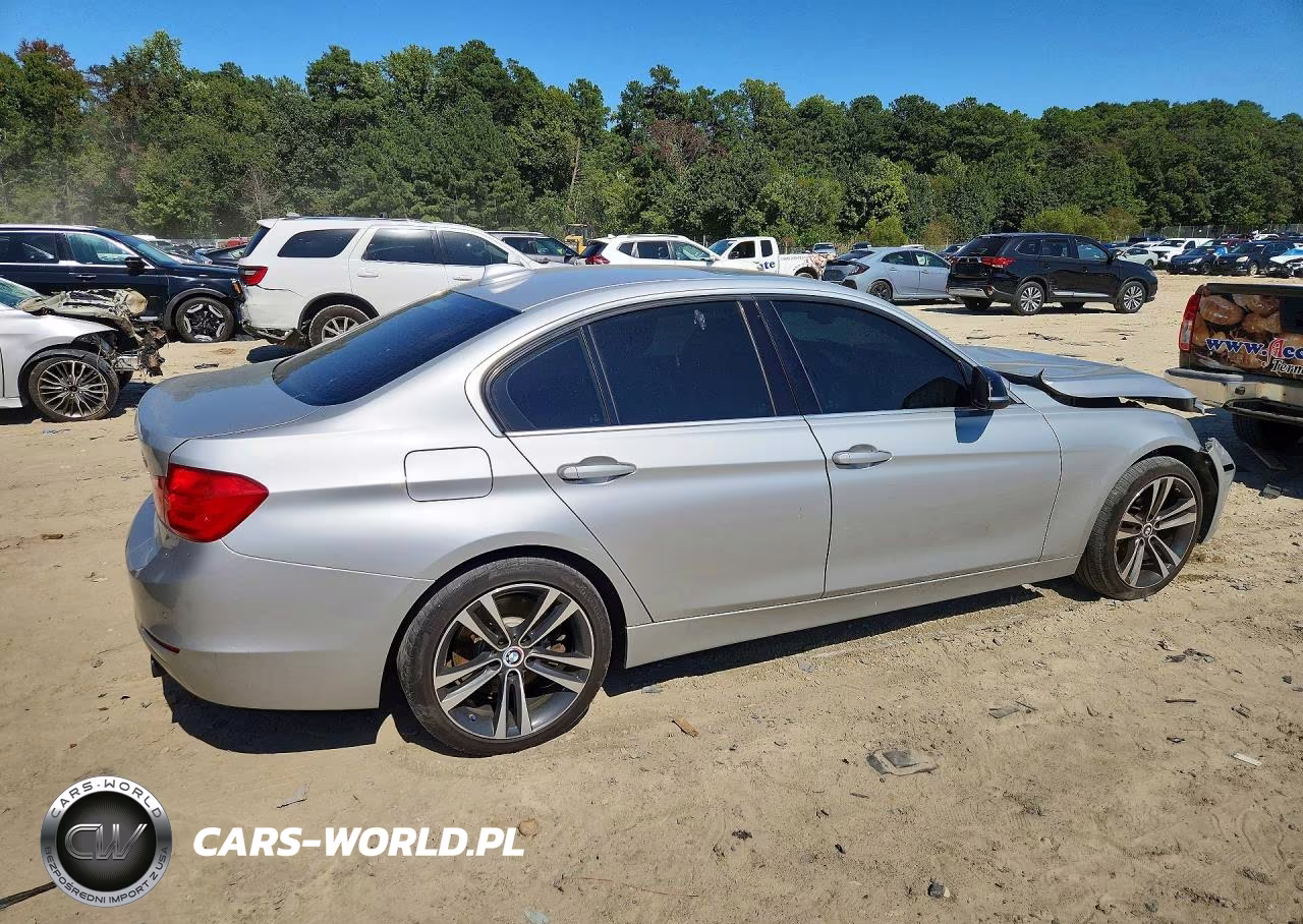 2015 BMW 335 Xi VIN:WBA3B9C54FF589494 - 3