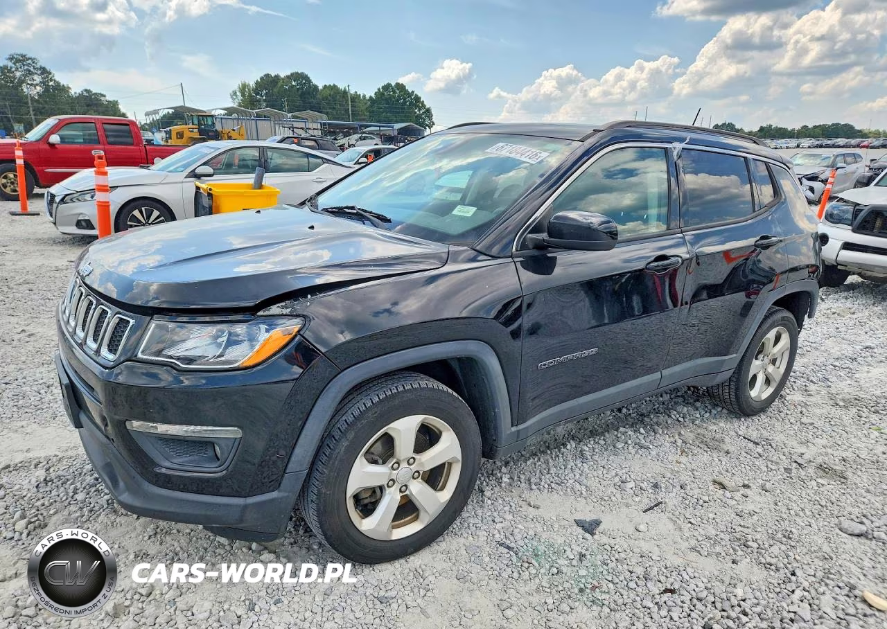 2017 Jeep Compass Latitude – zdjęcie 1 z 13