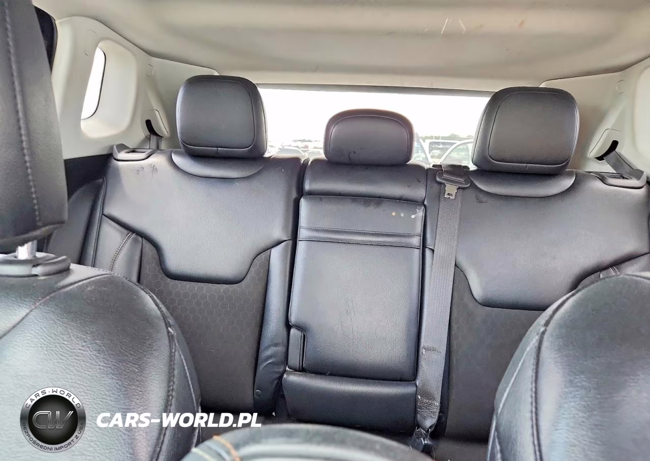 2017 Jeep Compass Latitude VIN:3C4NJDBB7HT635241 - 10