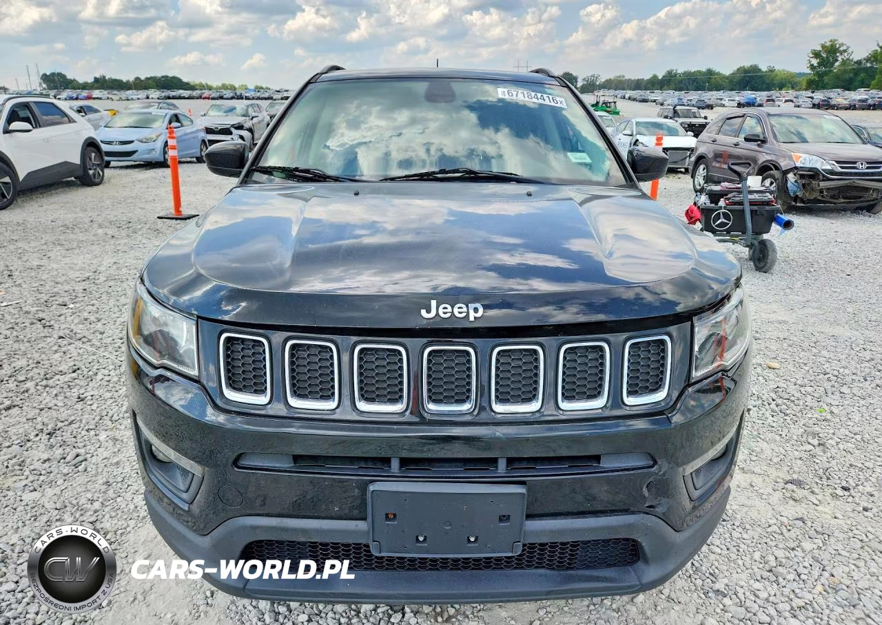 2017 Jeep Compass Latitude VIN:3C4NJDBB7HT635241 - 5