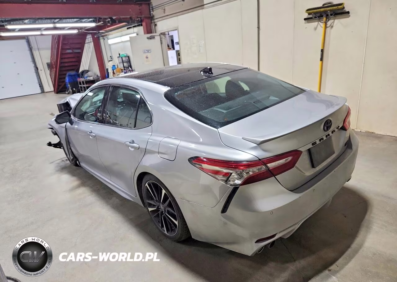 2018 Toyota Camry Xse VIN:4T1B61HK6JU006667 - 2