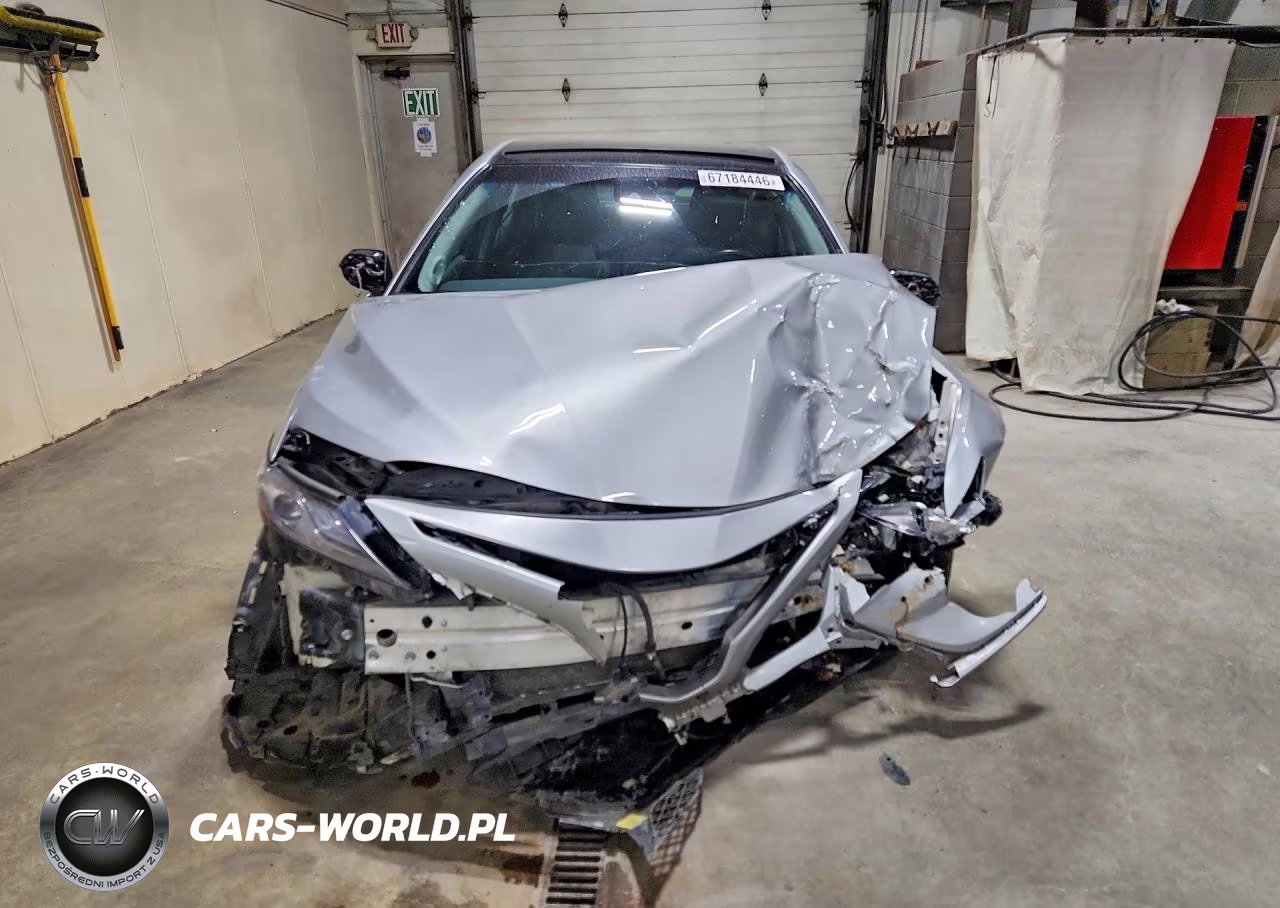 2018 Toyota Camry Xse VIN:4T1B61HK6JU006667 - 5