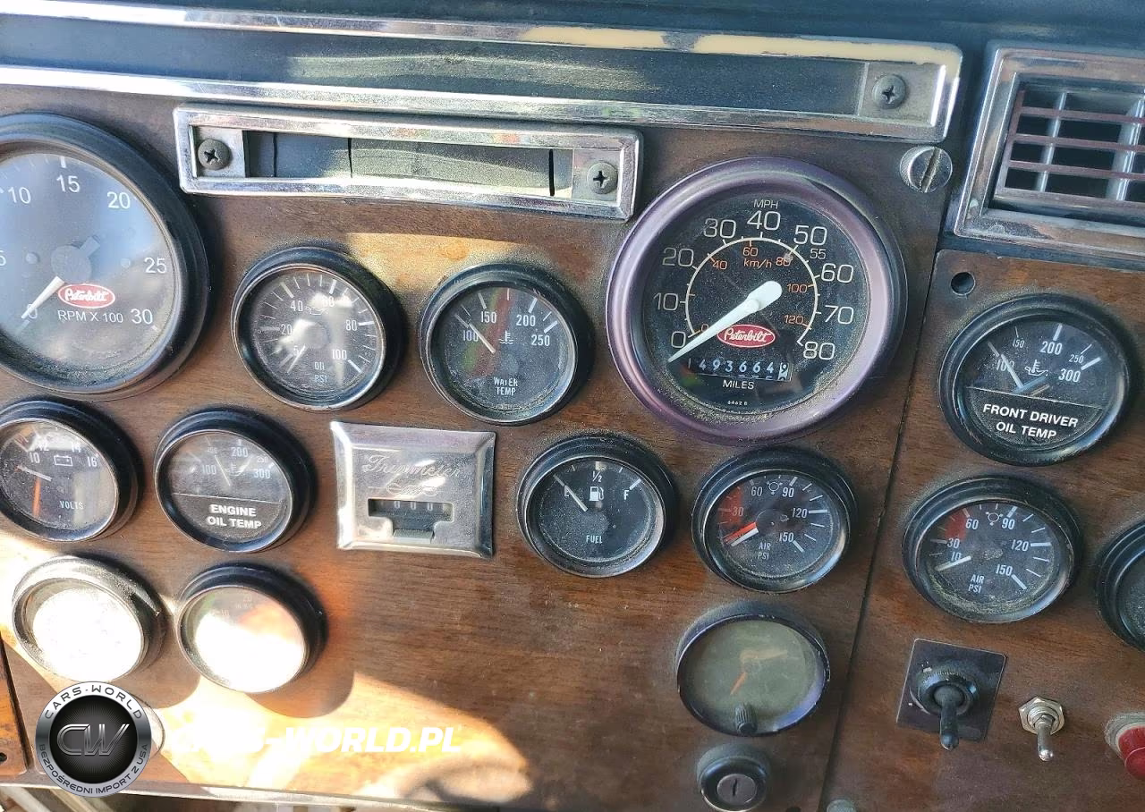 1989 Peterbilt 379 Semi Truck VIN:1XP5DB9X3KN272391 - 9
