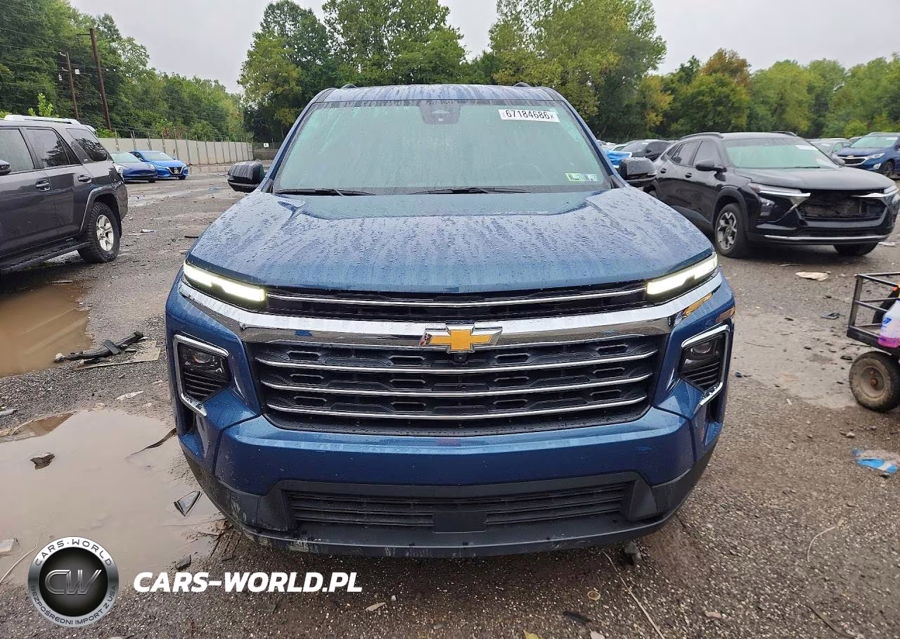 2026 Chevrolet Traverse Lt VIN:1GNERGKSXTJ206418 - 5