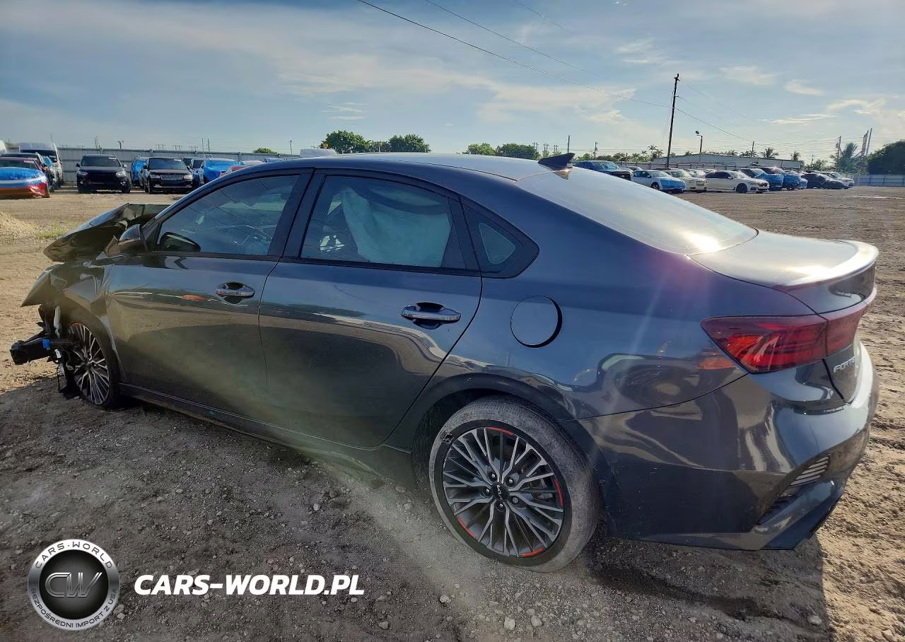 2023 Kia Forte Gt Line VIN:3KPF54AD0PE638786 - 2