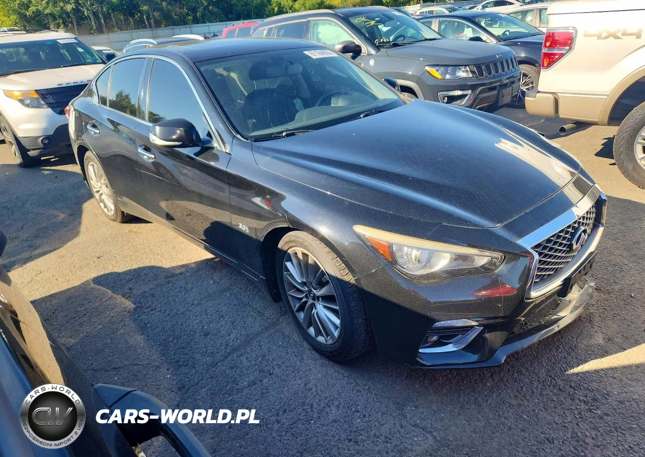 2018 Infiniti Q50 3.0T Luxe VIN:JN1EV7AR2JM611304 - 4