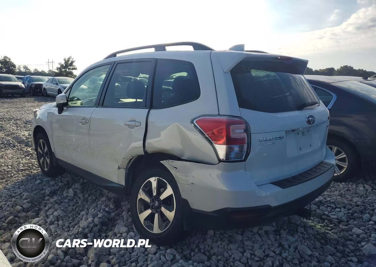 2018 Subaru Forester 2.5I Premium VIN:JF2SJAGC1JH532759 - 2