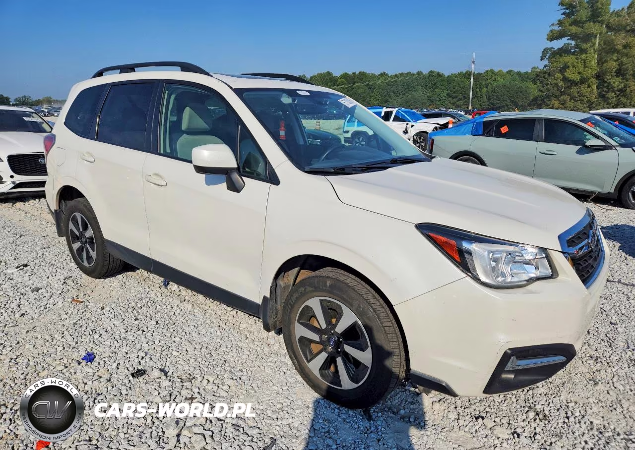 2018 Subaru Forester 2.5I Premium VIN:JF2SJAGC1JH532759 - 4