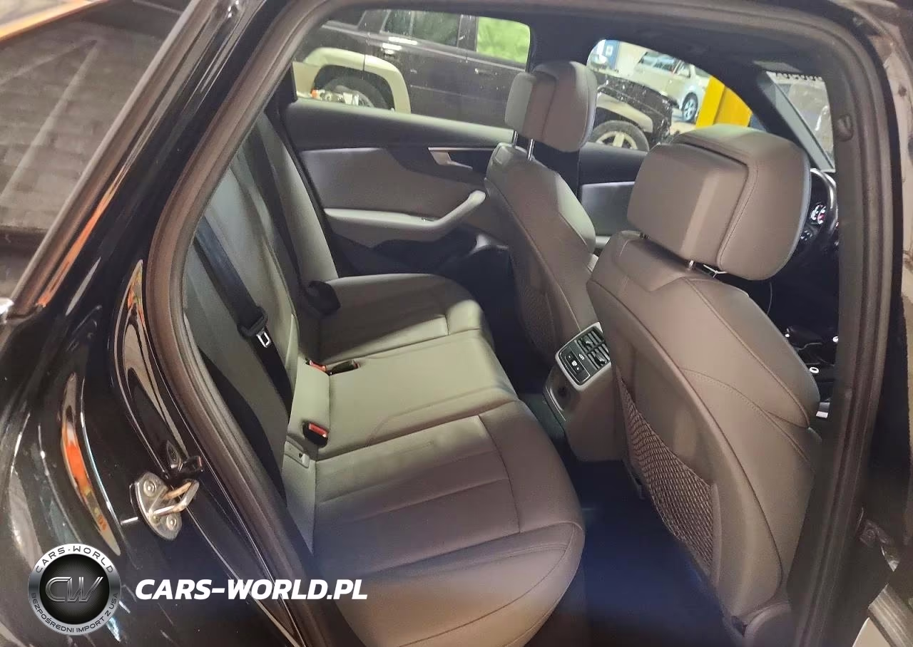 2021 Audi A4 Premium 45 VIN:WAUDAAF49MA018959 - 10