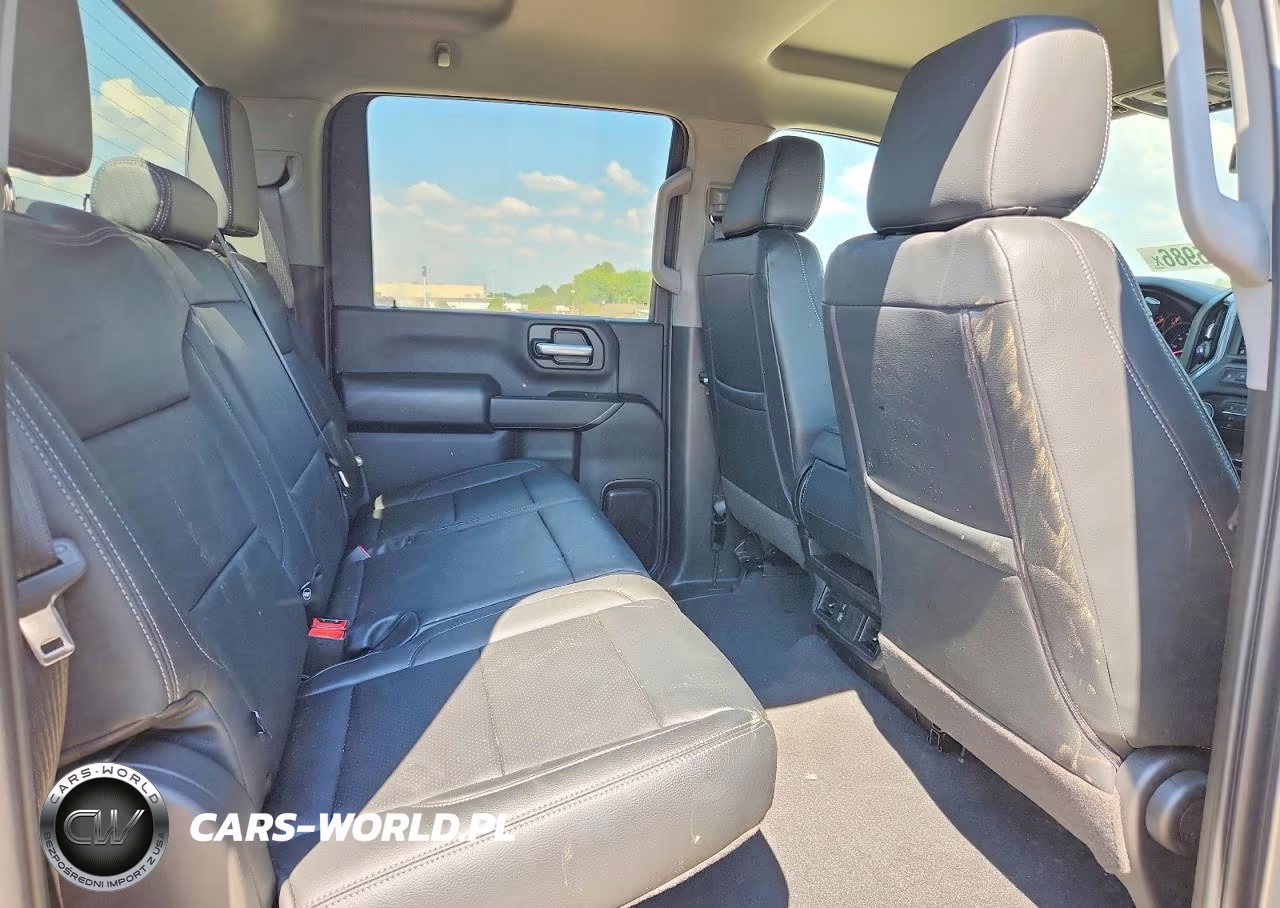 2026 Chevrolet Silverado K2500 Custom VIN:2GC4KME7XT1130739 - 10