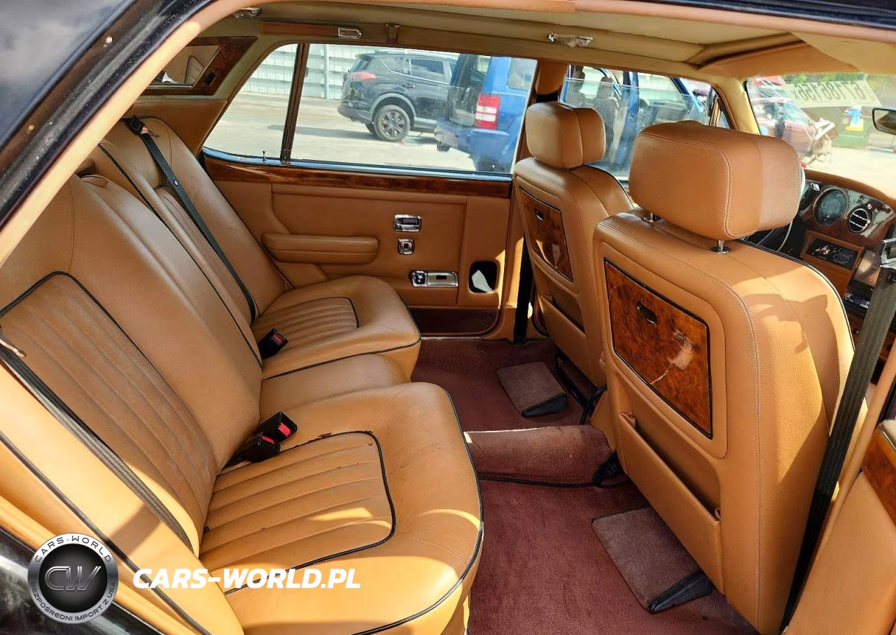 1989 Rolls-Royce Silver Spur VIN:SCAZN02A0KCX26674 - 10