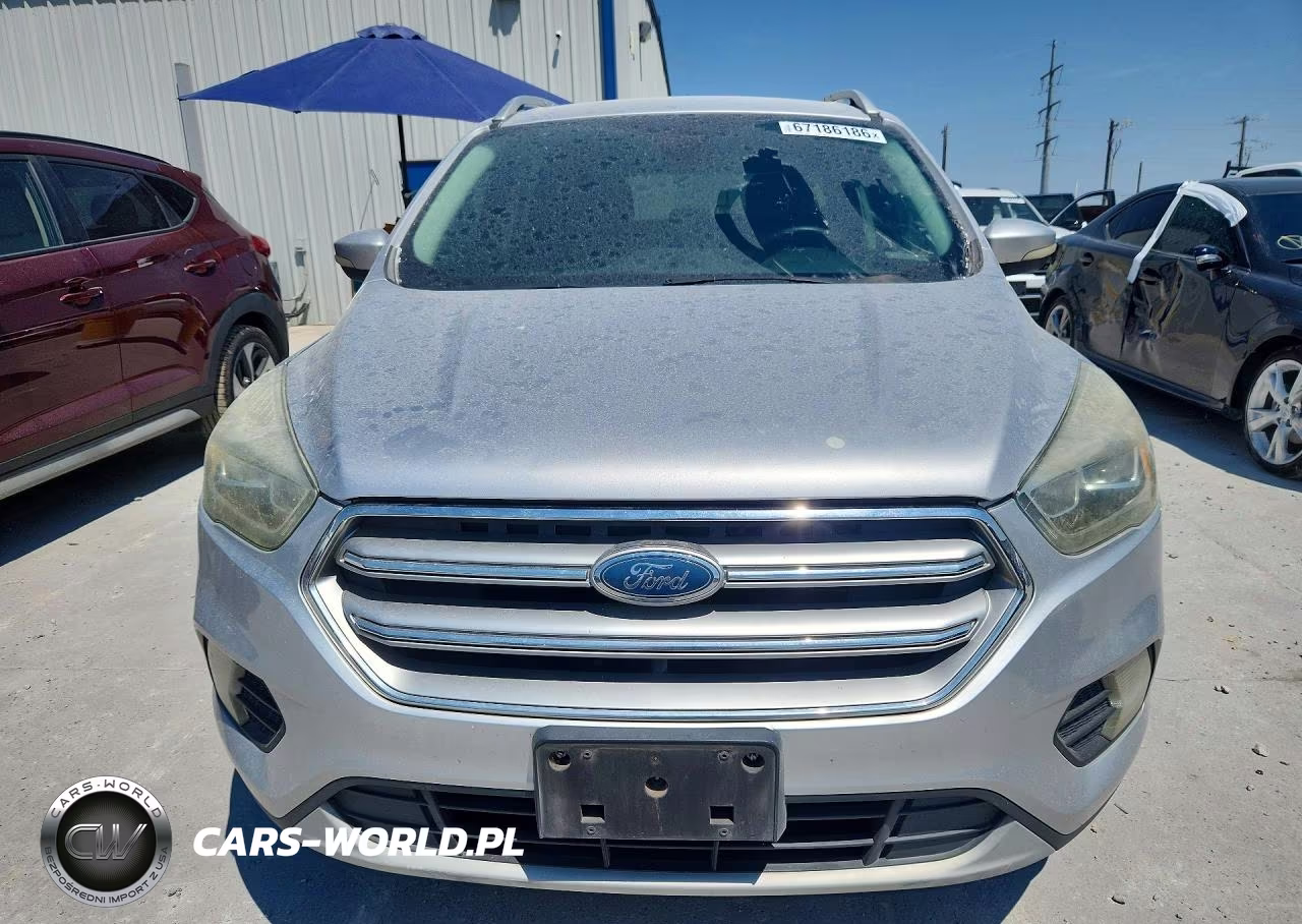 2017 Ford Escape Titanium VIN:1FMCU0J97HUB62481 - 5