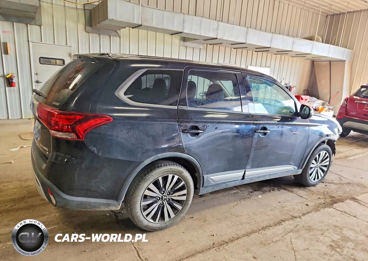 2019 Mitsubishi Outlander Se VIN:JA4AZ3A31KZ044103 - 3