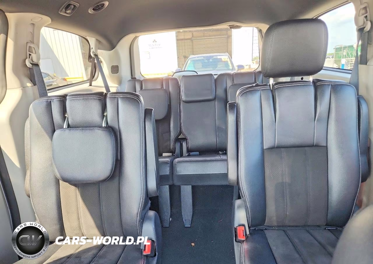 2019 Dodge Grand Caravan Sxt VIN:2C4RDGCG6KR566346 - 10