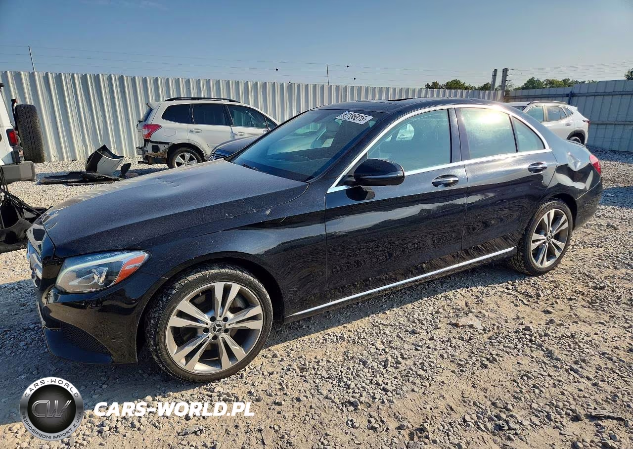 2017 Mercedes-Benz C 300 4Matic VIN:55SWF4KB4HU228660 - 1