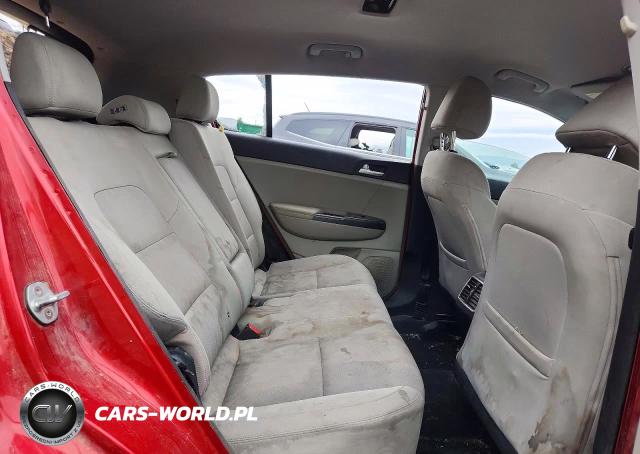 2020 Kia Sportage Lx VIN:KNDPMCACXL7726196 - 11
