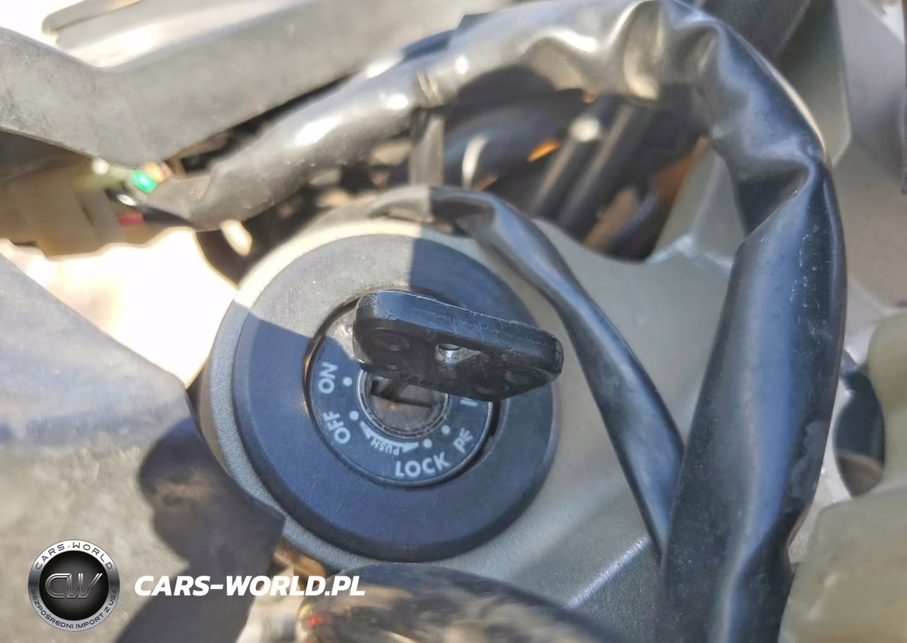 2014 Yamaha Fz09 VIN:JYARN33E8EA003503 - 8
