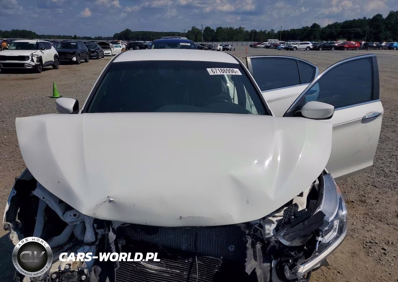 2016 Honda Accord Sport VIN:1HGCR2F5XGA198965 - 11