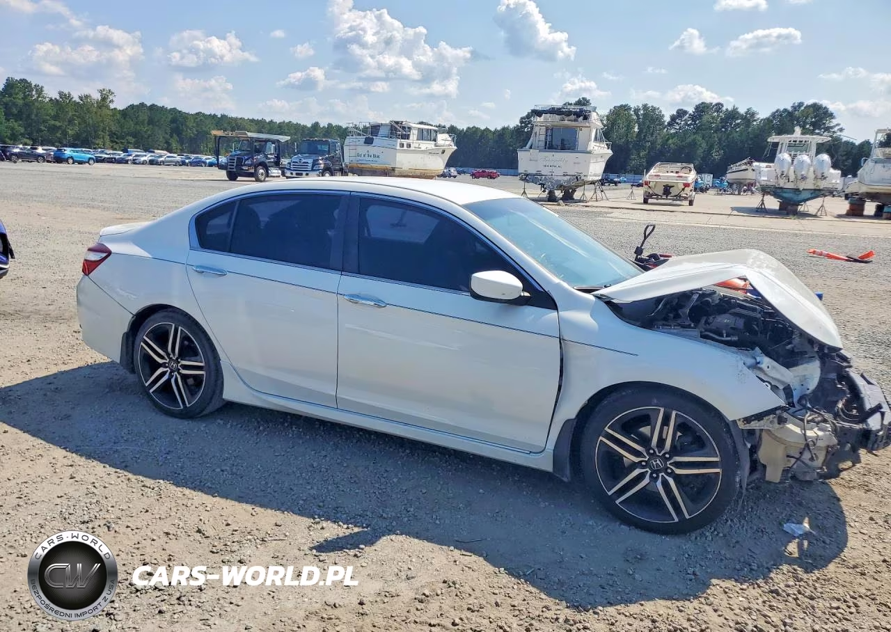 2016 Honda Accord Sport VIN:1HGCR2F5XGA198965 - 4