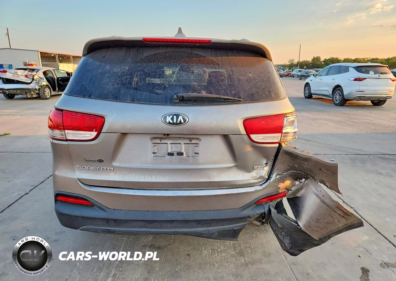 2018 Kia Sorento Lx VIN:5XYPG4A33JG346033 - 6