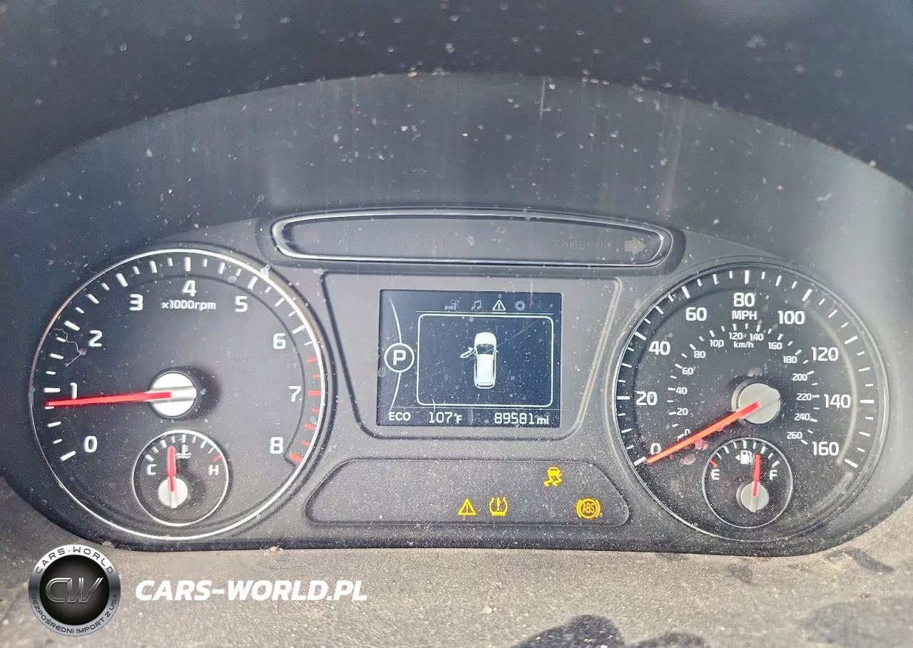 2018 Kia Sorento Lx VIN:5XYPG4A33JG346033 - 9