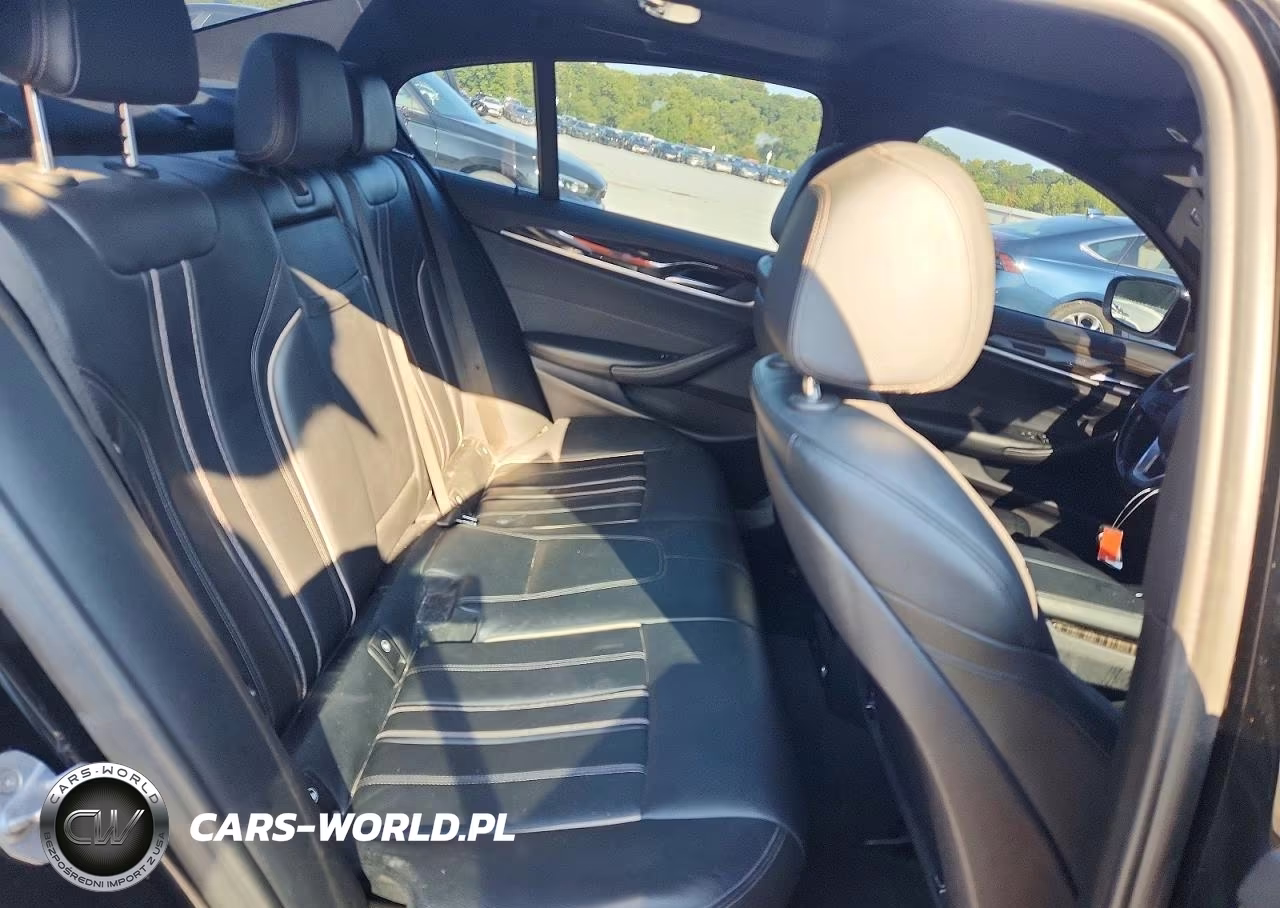 2018 BMW 530 Xi VIN:WBAJA7C56JWC74951 - 10