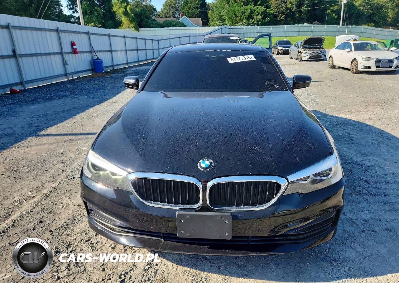 2018 BMW 530 Xi VIN:WBAJA7C56JWC74951 - 5