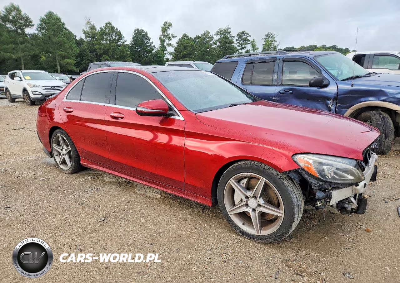 2016 Mercedes-Benz C 300 VIN:55SWF4JBXGU170604 - 4