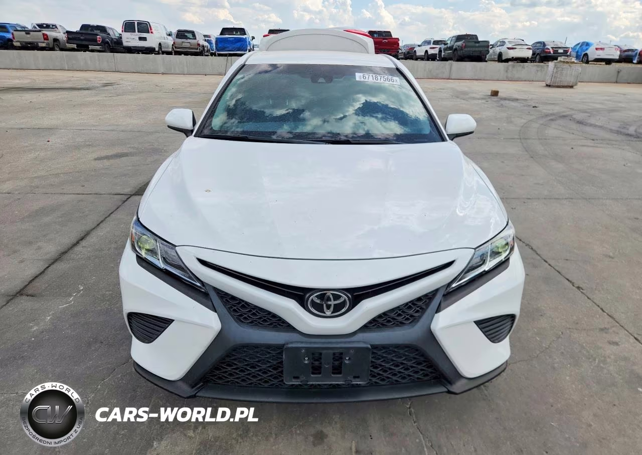 2018 Toyota Camry Se VIN:4T1B11HK8JU148971 - 5