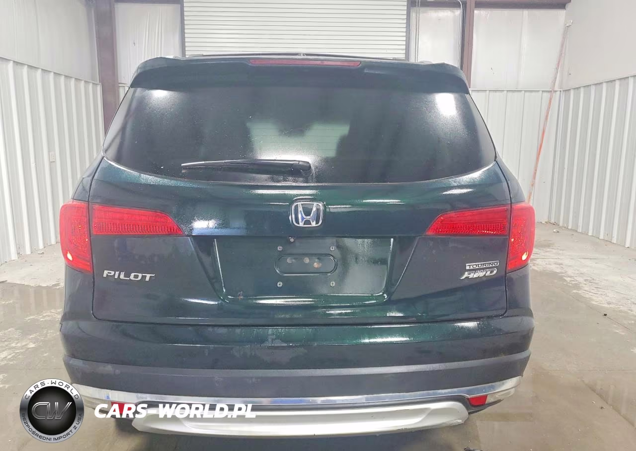 2017 Honda Pilot Touring VIN:5FNYF6H91HB035800 - 6