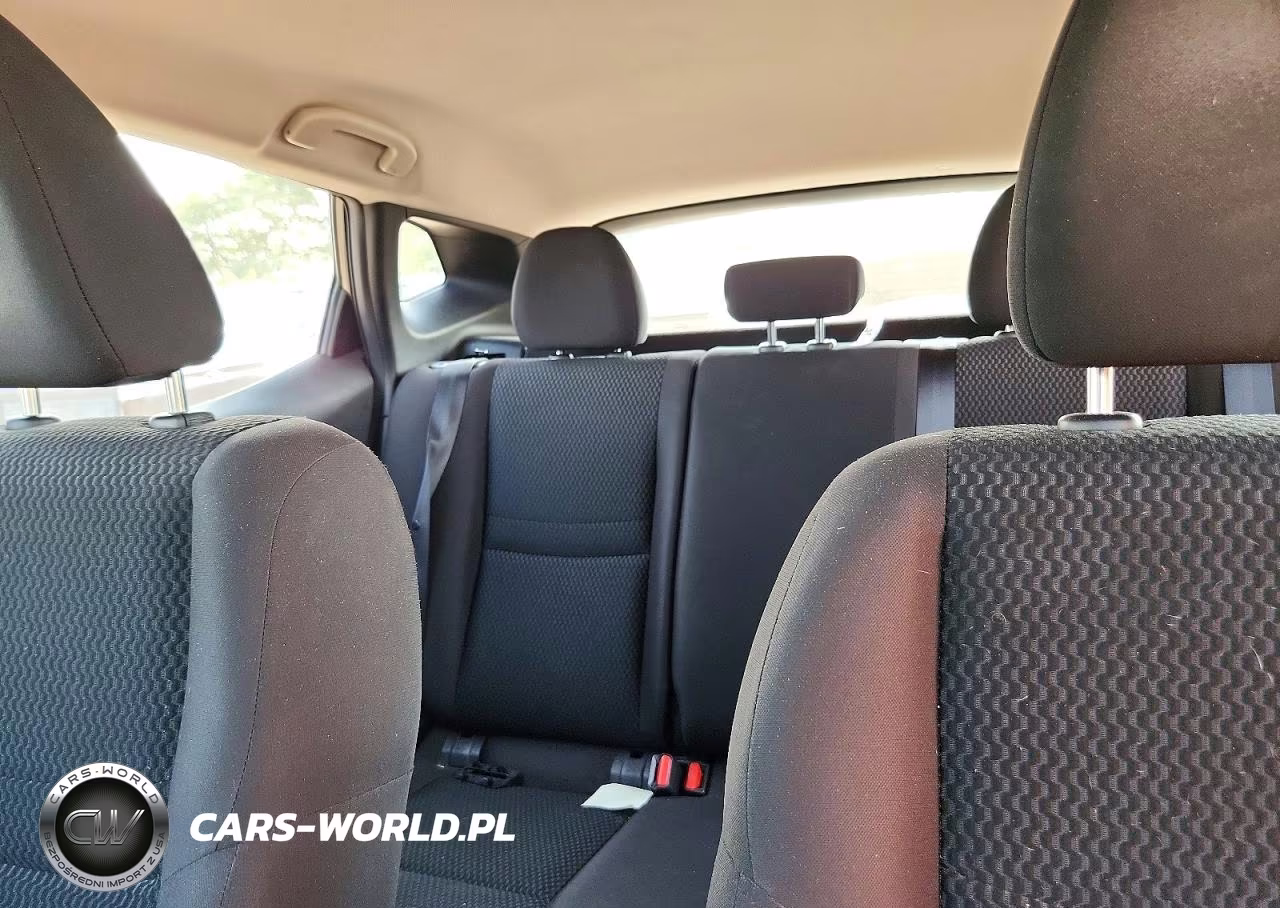 2018 Nissan Rogue Sport S VIN:JN1BJ1CP7JW108296 - 10