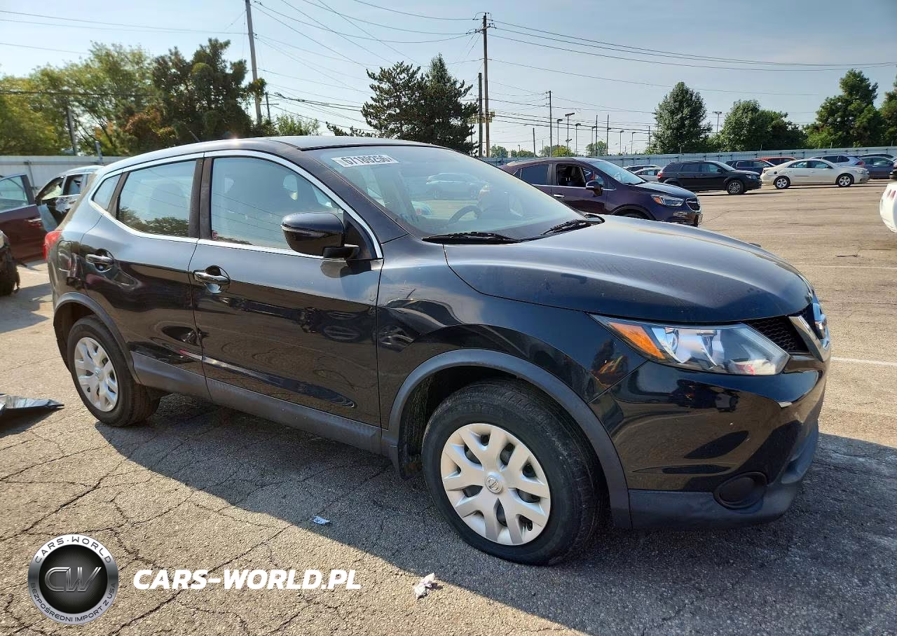2018 Nissan Rogue Sport S VIN:JN1BJ1CP7JW108296 - 4