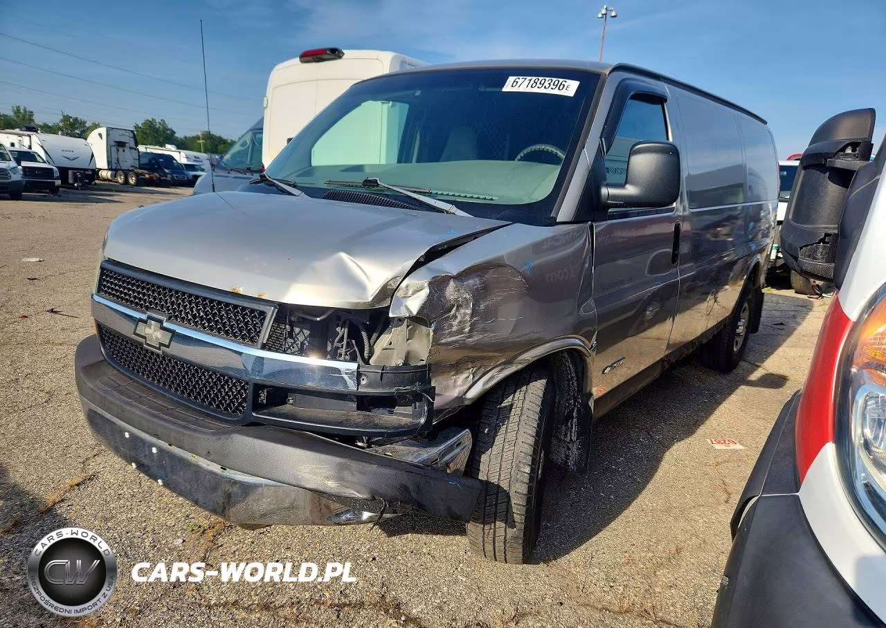 2003 Chevrolet Express G2500
