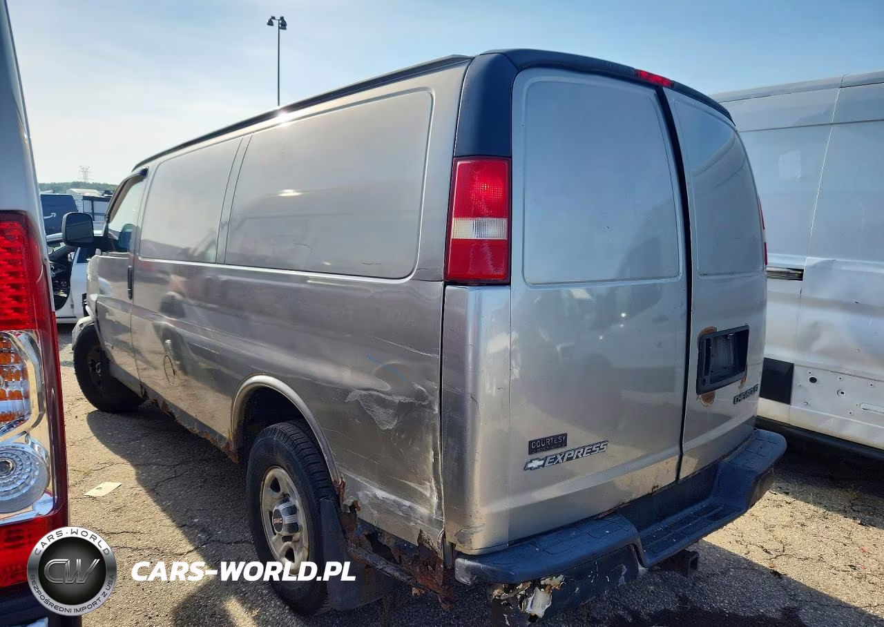 2003 Chevrolet Express G2500 VIN:1GCFG25T031140133 - 2