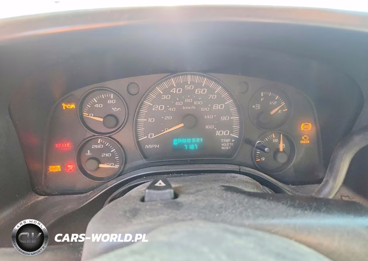 2003 Chevrolet Express G2500 VIN:1GCFG25T031140133 - 9