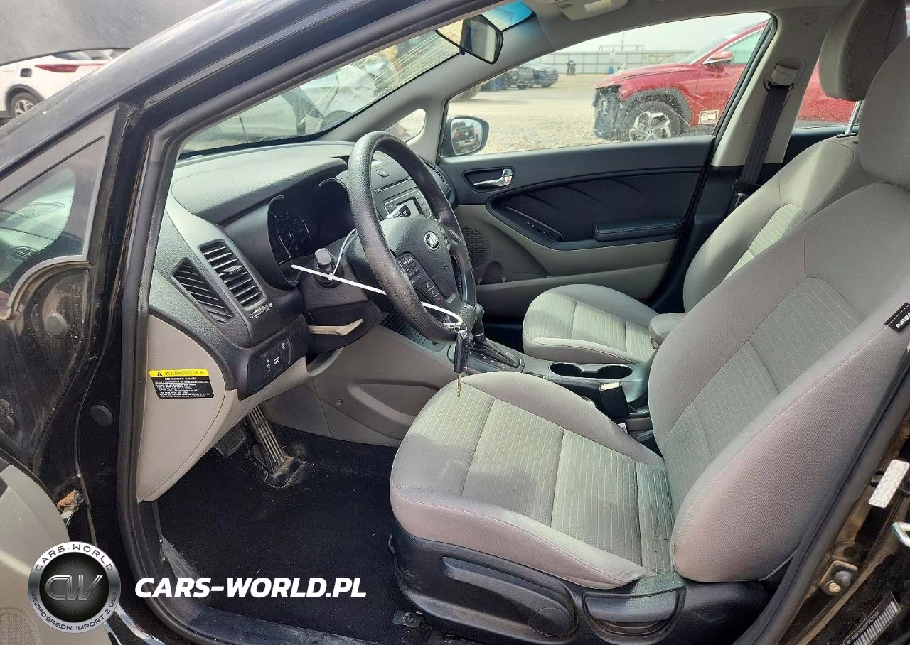 2015 Kia Forte Lx VIN:KNAFX4A66F5429586 - 7