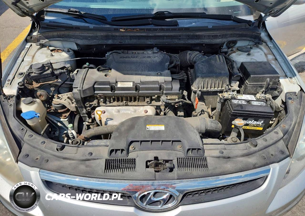 2009 Hyundai Elantra Touring VIN:KMHDC86E99U032053 - 12