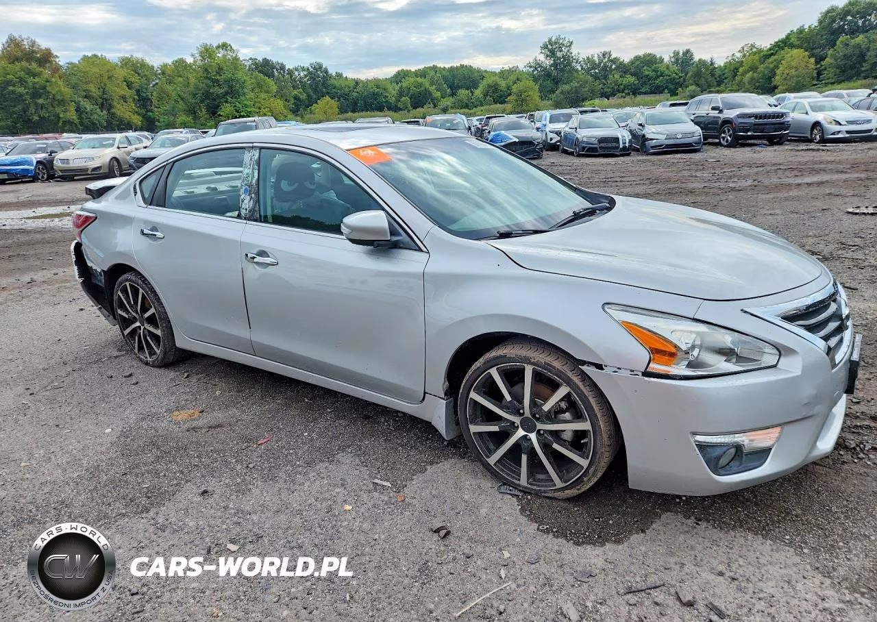 2015 Nissan Altima 2.5 Sv VIN:1N4AL3AP2FC161844 - 4