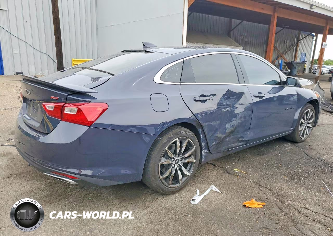 2025 Chevrolet Malibu Rs VIN:1G1ZG5STXSF133381 - 3