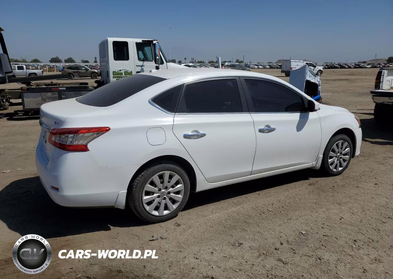 2015 Nissan Sentra S VIN:3N1AB7AP3FY293459 - 3