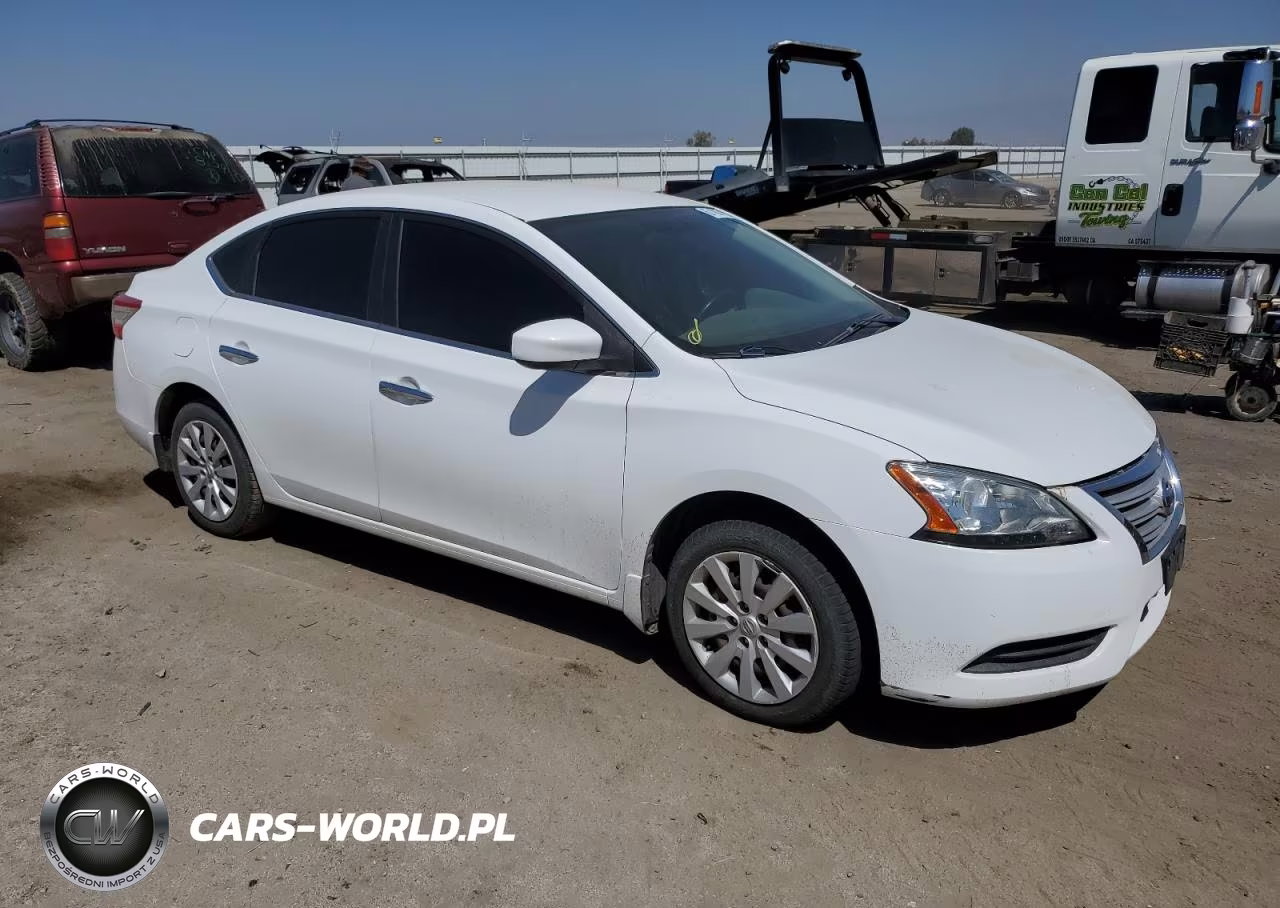 2015 Nissan Sentra S VIN:3N1AB7AP3FY293459 - 4
