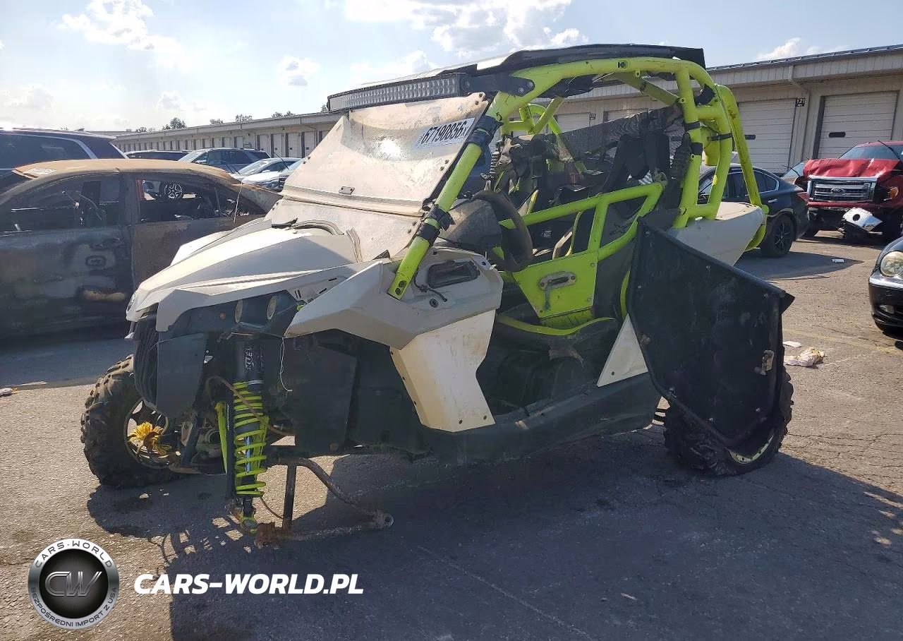 2015 Can-Am Maverick Utility Vehicle VIN:3JBPDAR2XFJ003639 - 2