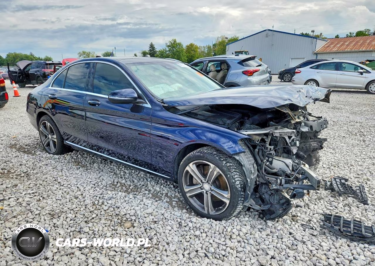 2017 Mercedes-Benz C-Class C300 4Matic VIN:55SWF4KB8HU205849 - 4