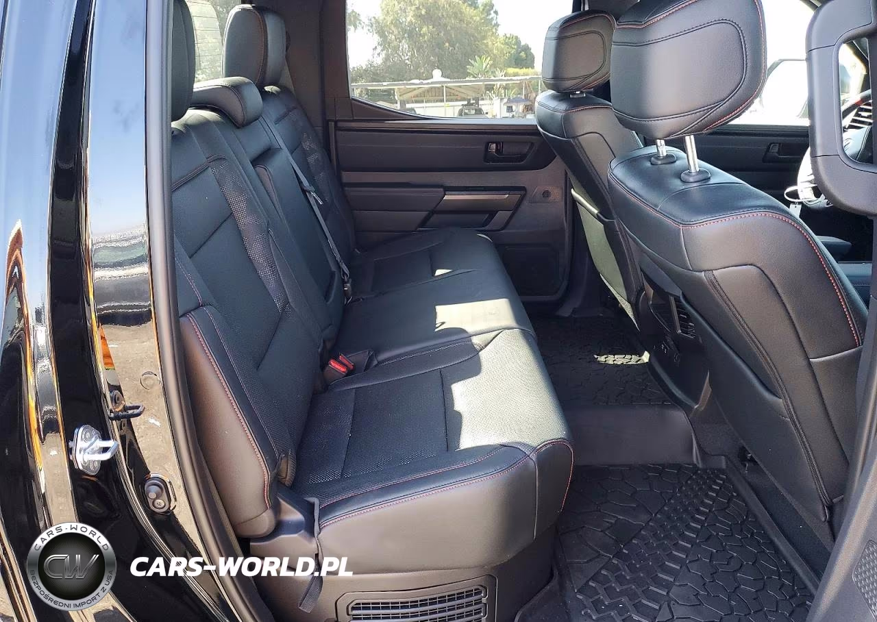 2026 Toyota Tundra Trd Pro Hv VIN:5TFPC5DB4TX140689 - 10