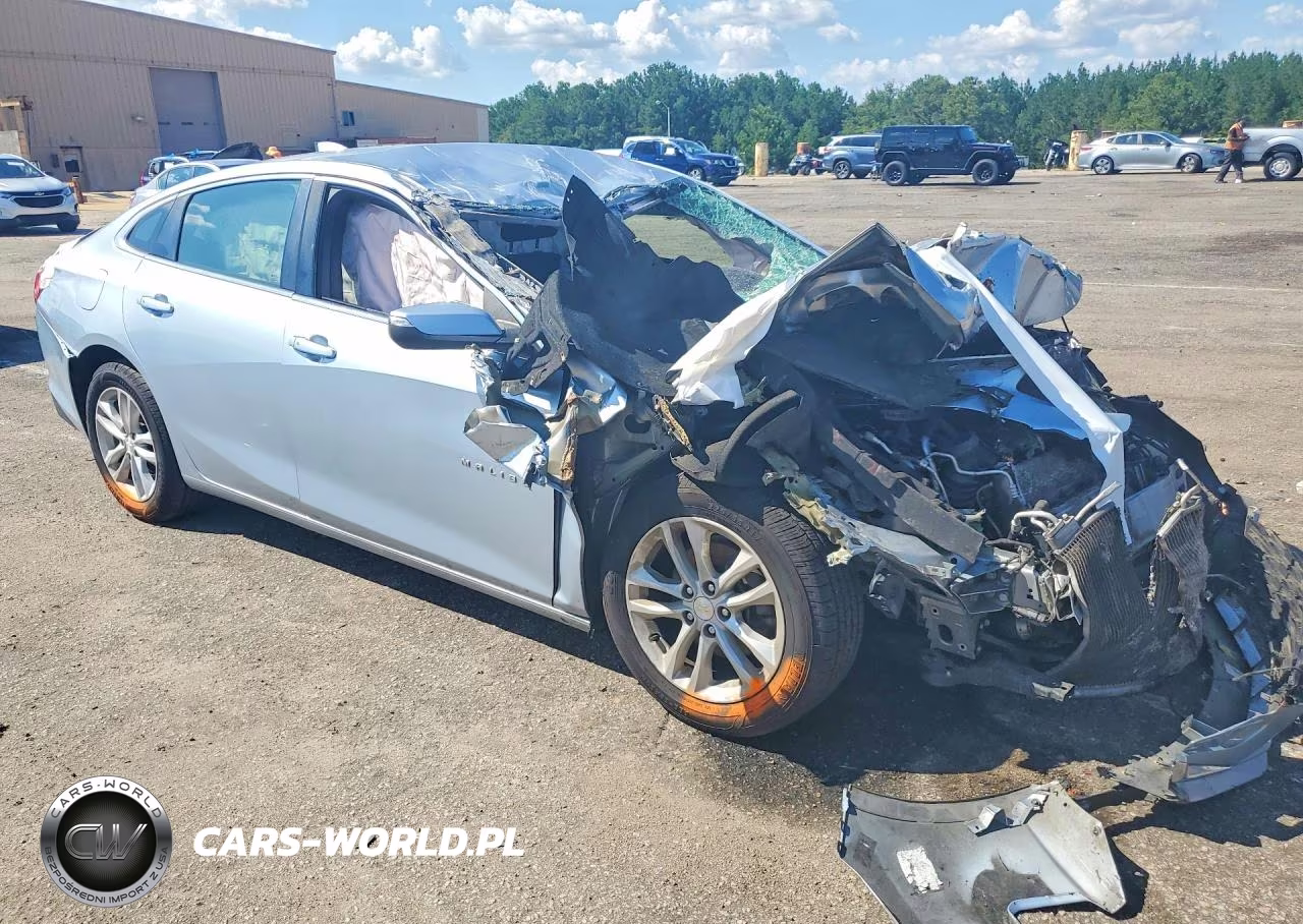 2017 Chevrolet Malibu Lt VIN:1G1ZE5ST3HF144723 - 4