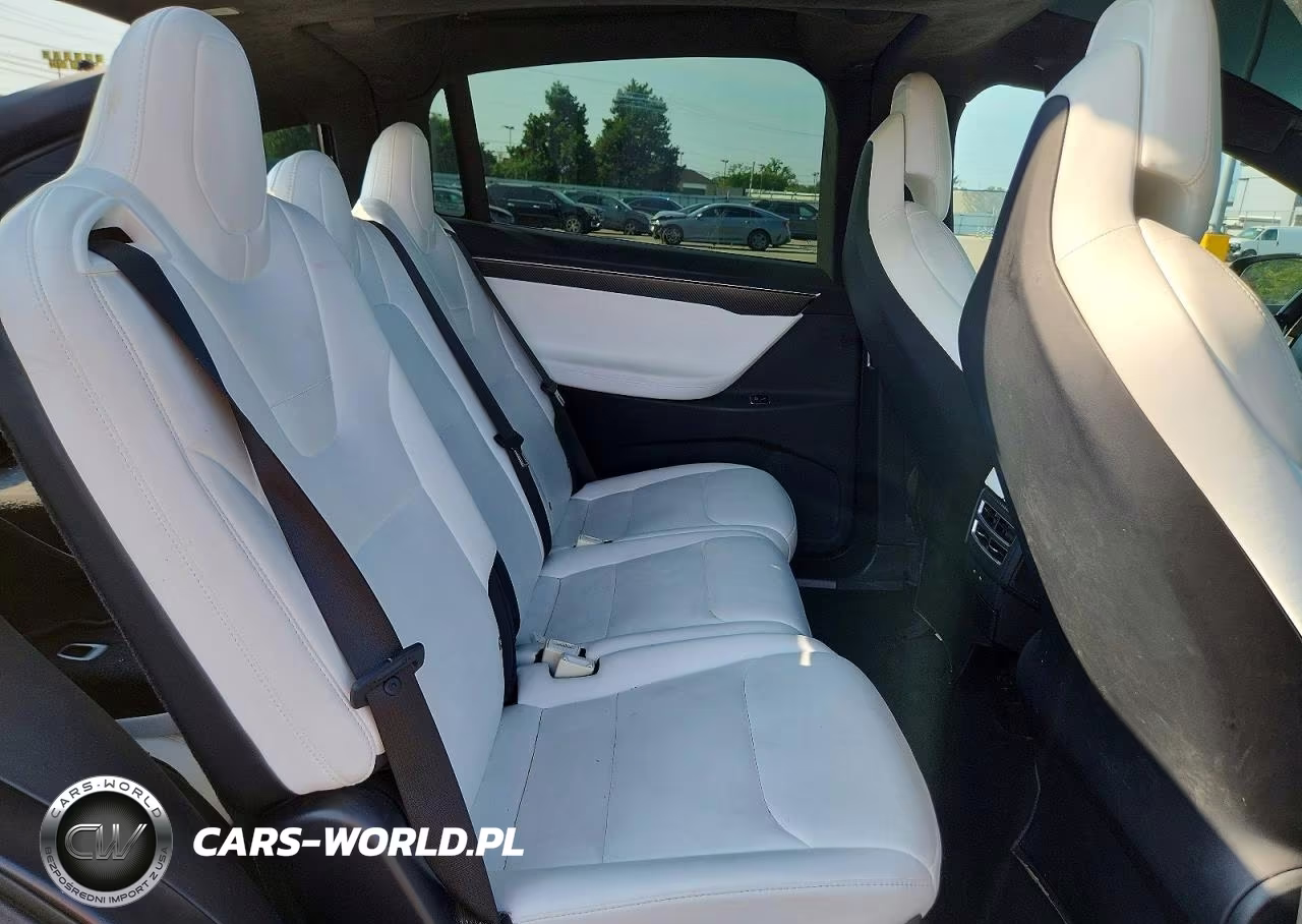 2017 Tesla Model X VIN:5YJXCAE24HF050290 - 11