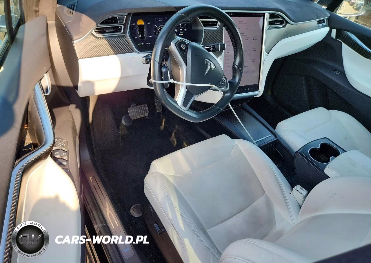 2017 Tesla Model X VIN:5YJXCAE24HF050290 - 8