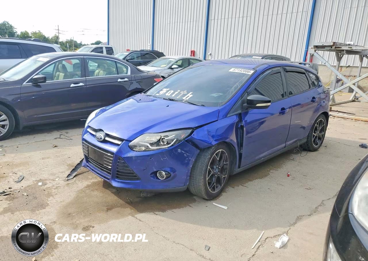 2013 Ford Focus Se VIN:1FADP3K20DL181169 - 1